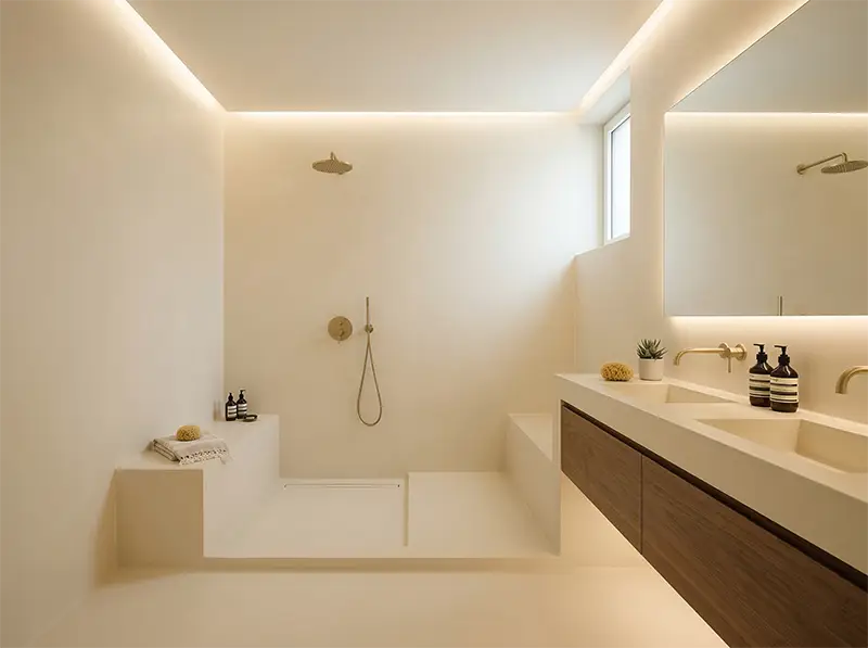 Rivestimenti pareti e pavimenti in resina senza fughe per bagni